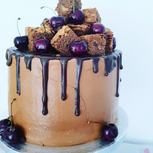 Cherry Chocolate Brownie Cake 